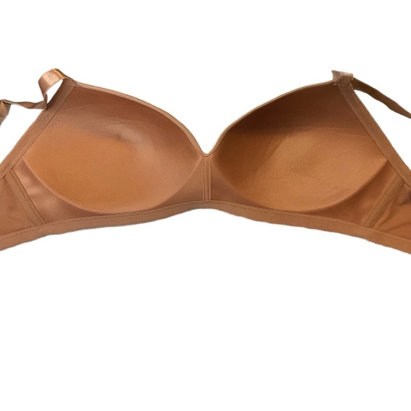 Ellen Tracy Seamless Tan Bra 36C - Picture 3 of 7